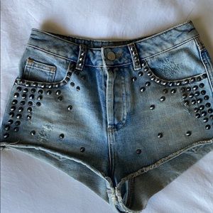 Topshop mid waist shorts with studded pockets